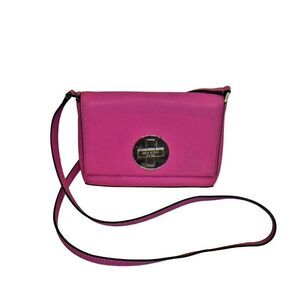 Kate Spade New York  hit pink crossbody bag.